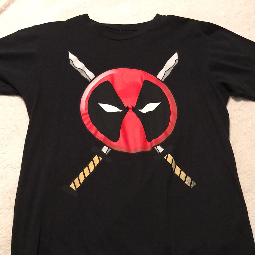 Marvel dead pool shirt